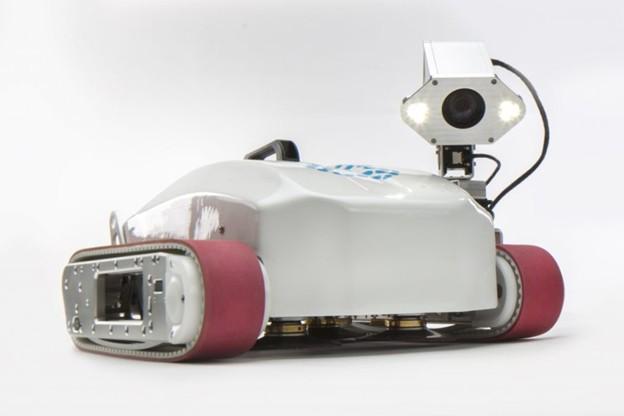 Invert Robotics Wall Crawler 2020
